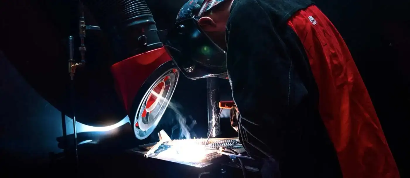 14 DIFFERENT TYPES OF WELDING JOBS & CAREERS YOU CAN PURSUE