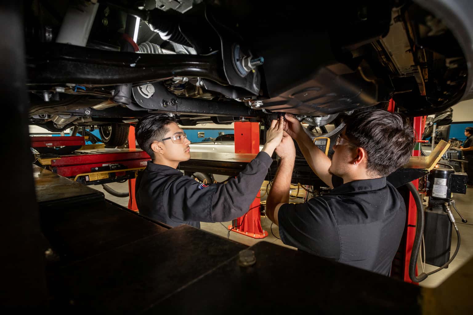 AUTO MECHANIC SCHOOL NEAR GLENDALE, AZ