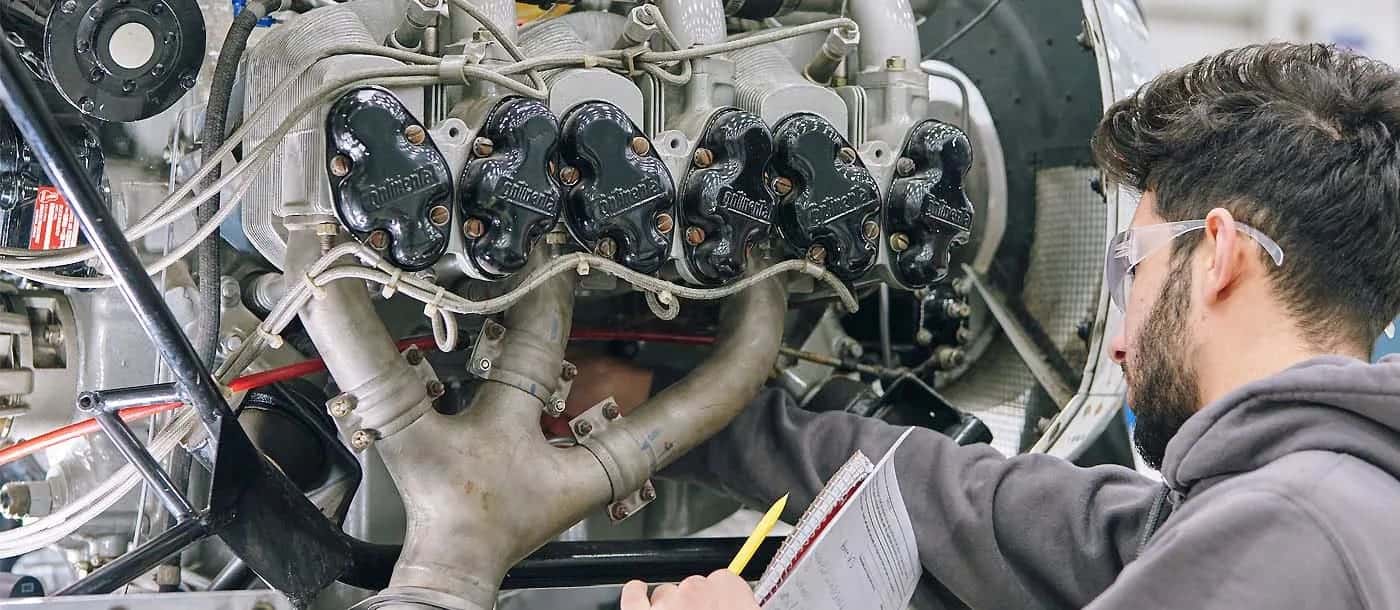 AVIATION TECHNICIAN CAREER PATH