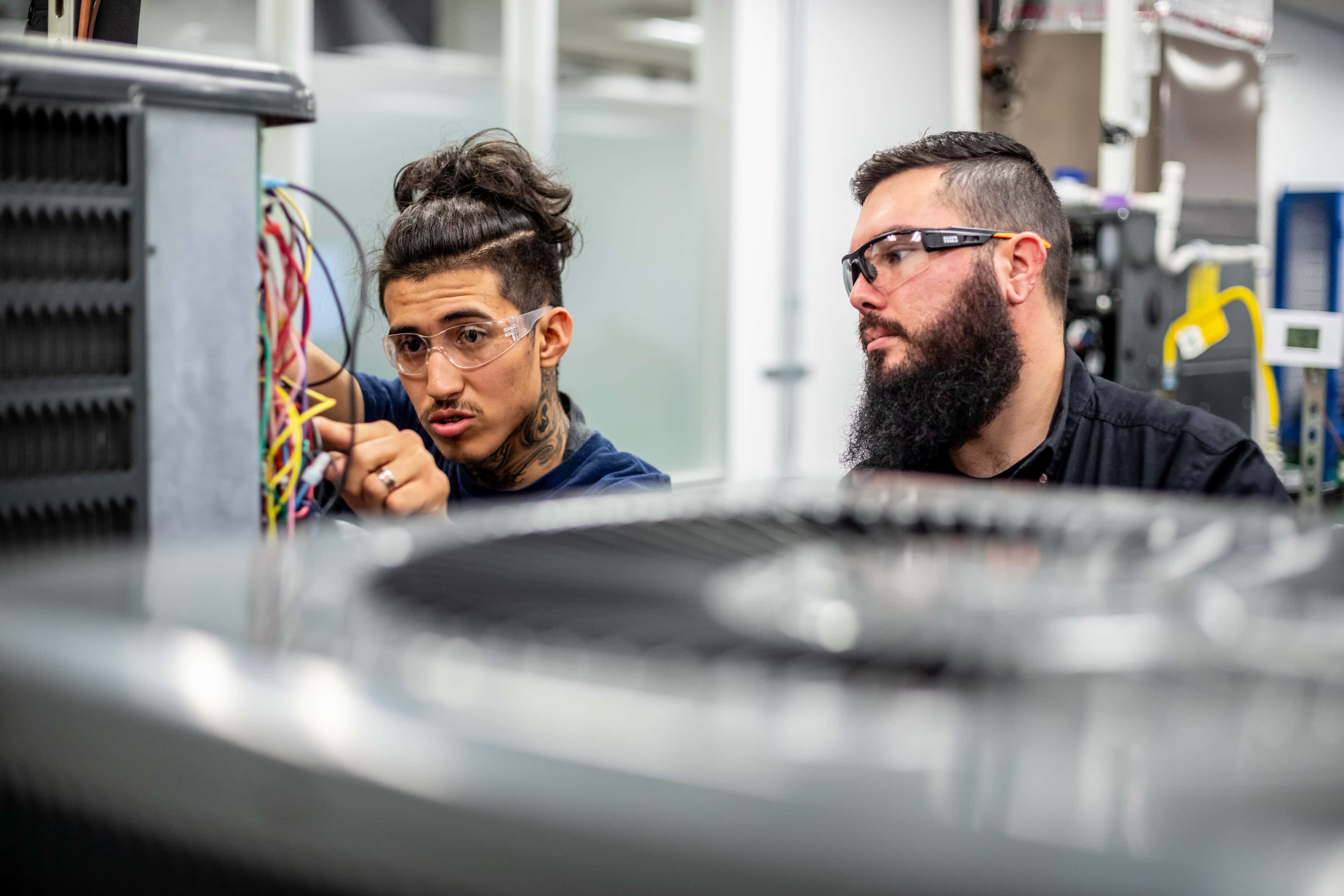 What Does an HVACR Technician Do?