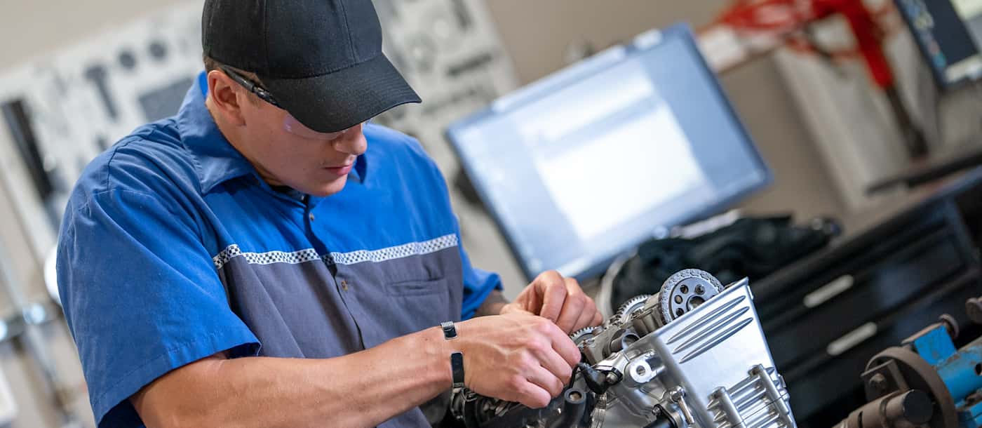 How To Become a Small-Engine Mechanic