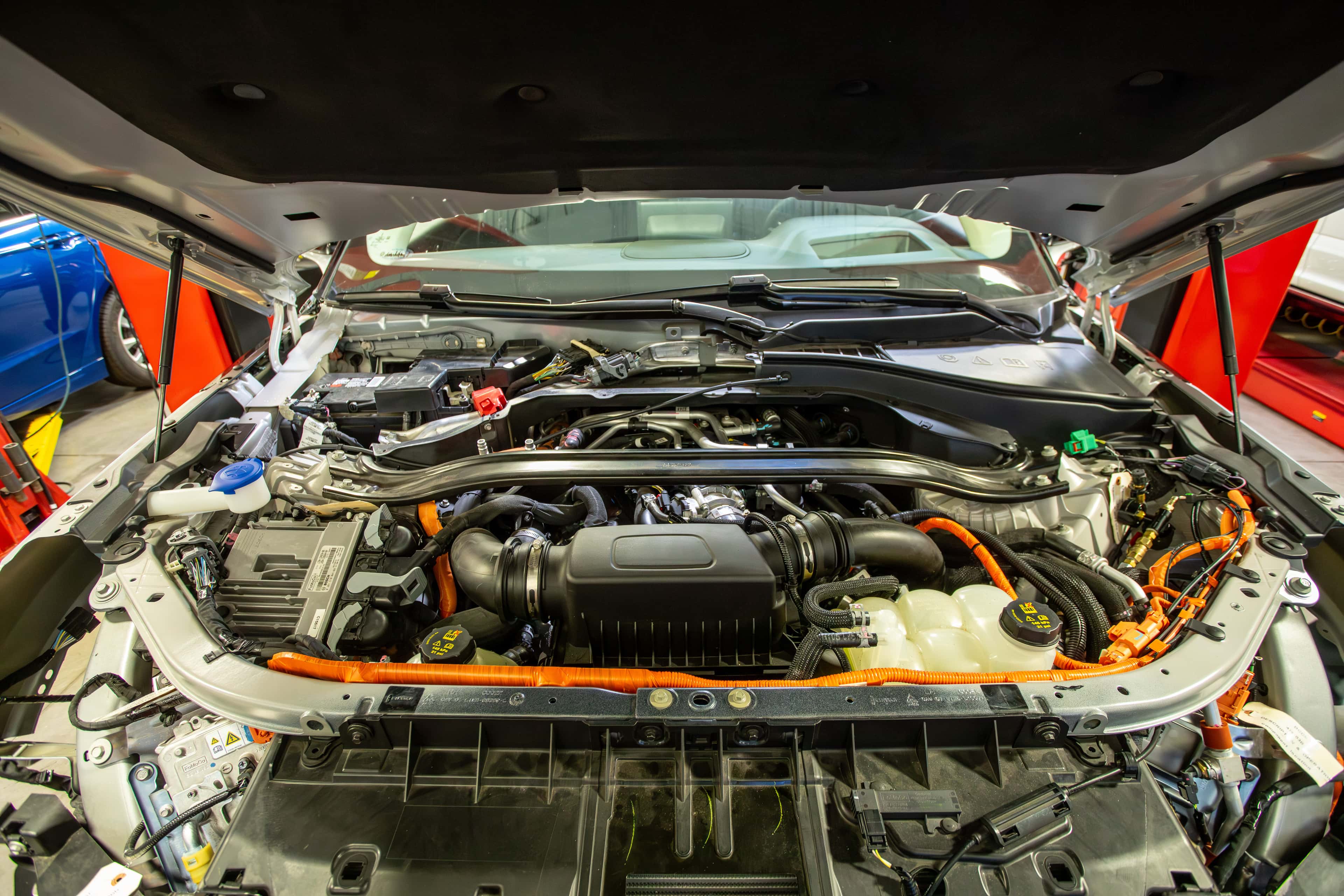 Timing Belt vs. Timing Chain: What’s the Difference? 