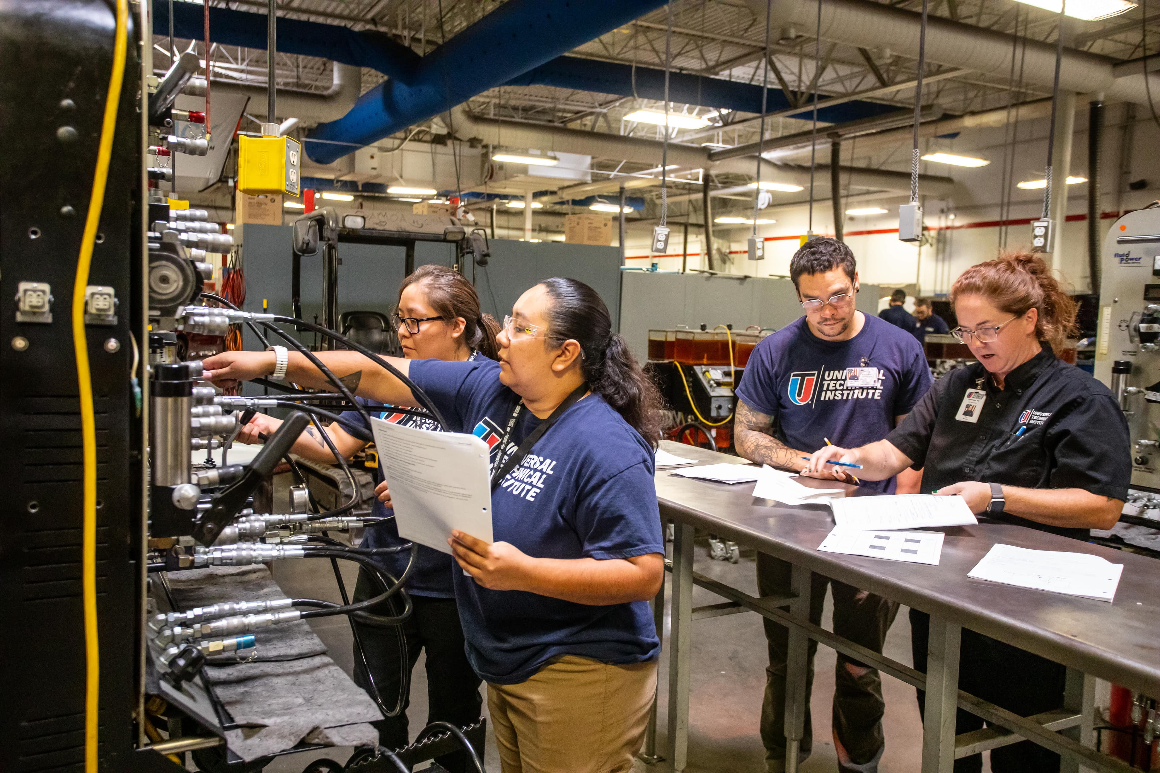 Diesel Mechanic School Near Los Angeles, California