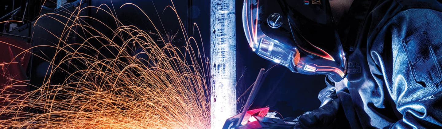 7 Essential Steps for High School Graduates To Earn Welding Certification
