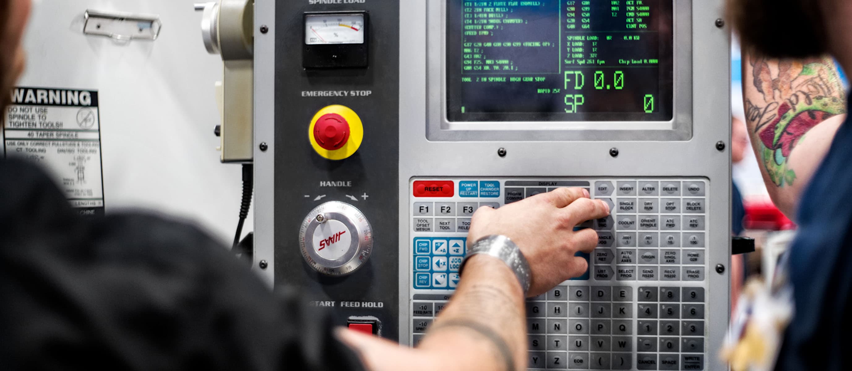 7 Beginner Tips for Using a CNC Machine