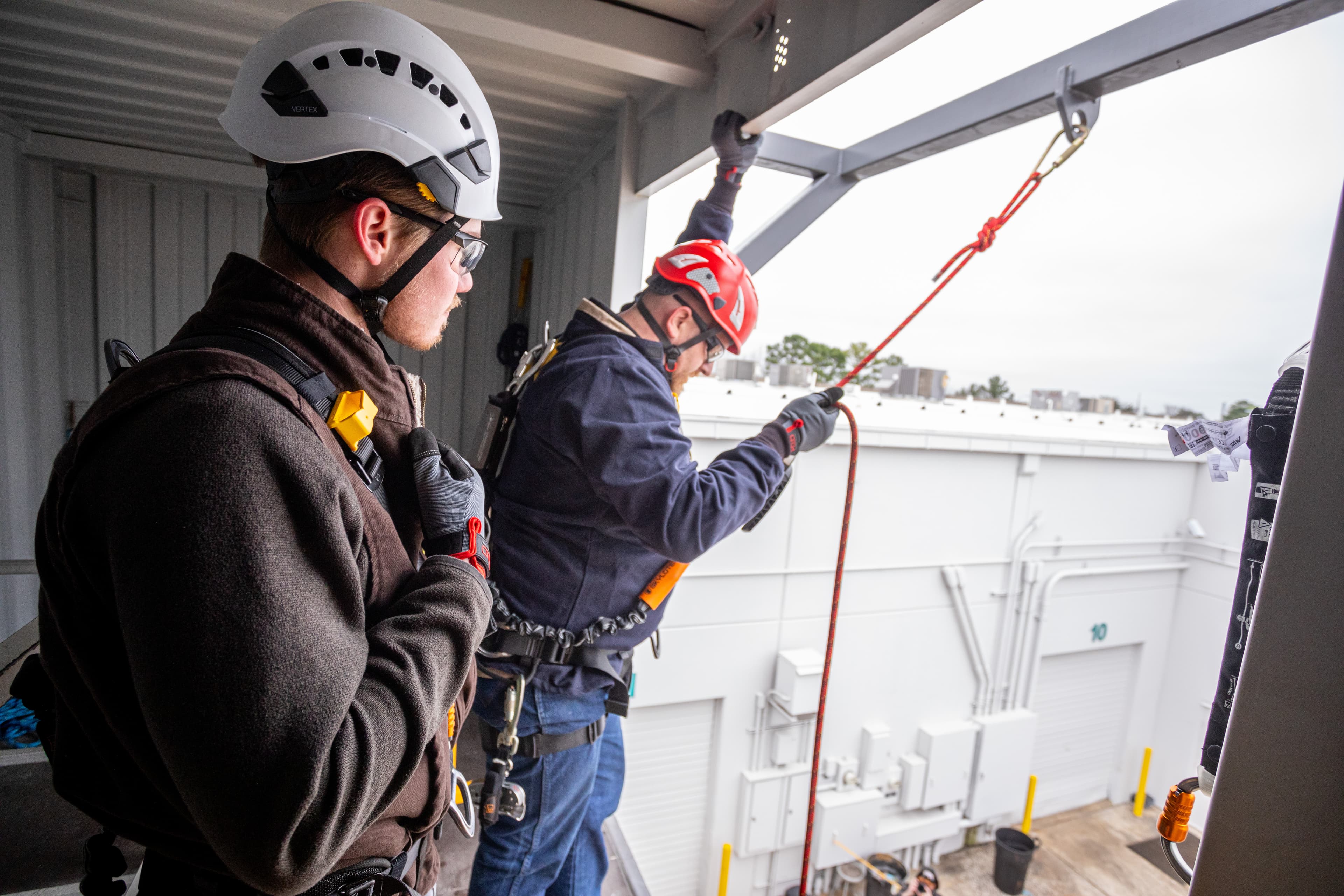 How To Choose a Wind Turbine Technician Program