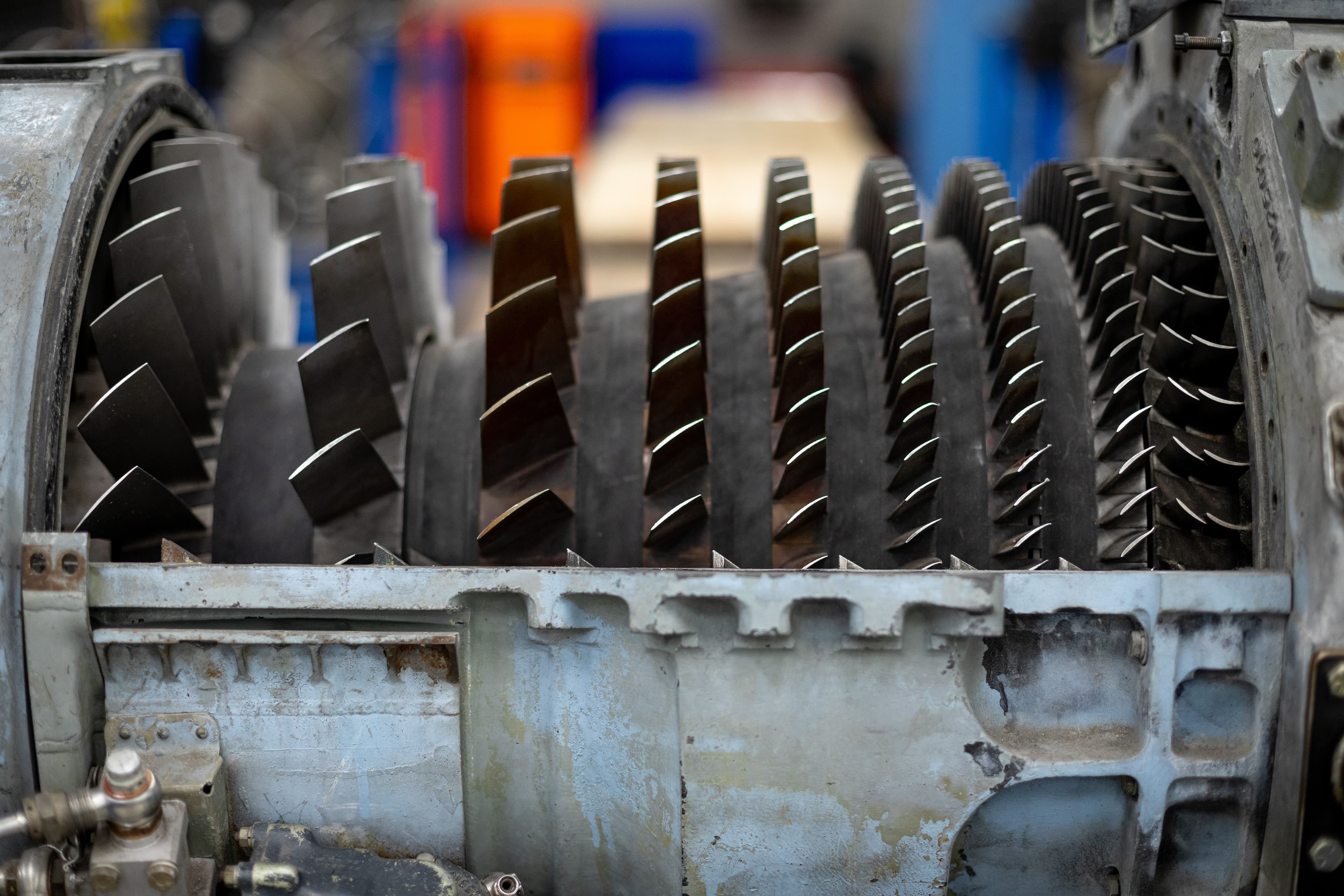 8 Reasons Aviation Maintenance School Is Worth It in 2026