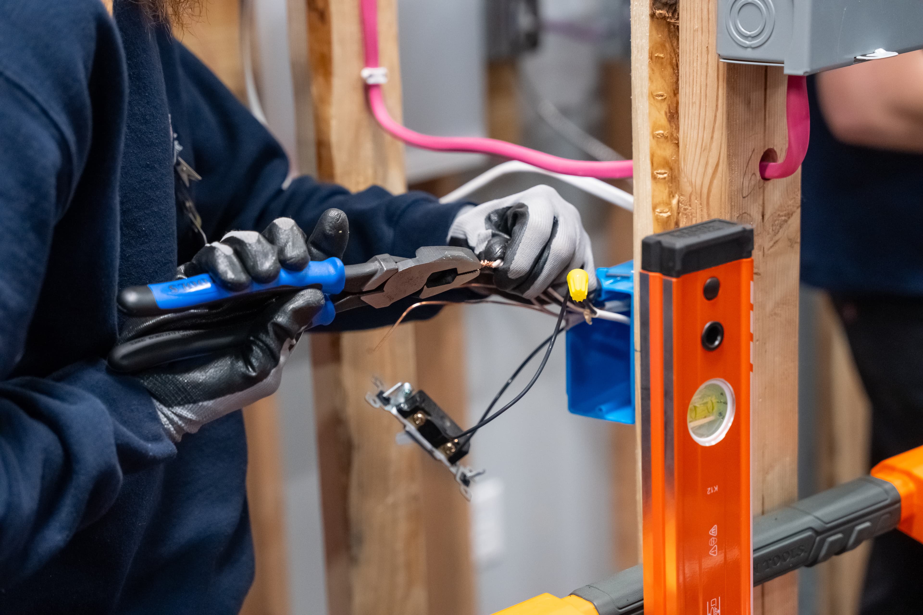 What Do Industrial Electrical Technicians Do? Skills, Systems and Career Paths Explained