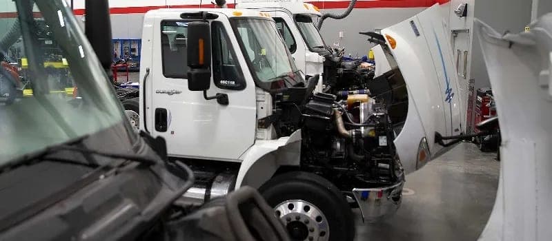 Fleet Mechanic: Job Description and Career Outlook