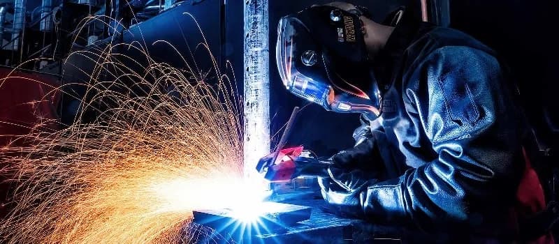 How To Become a Military Support Welder