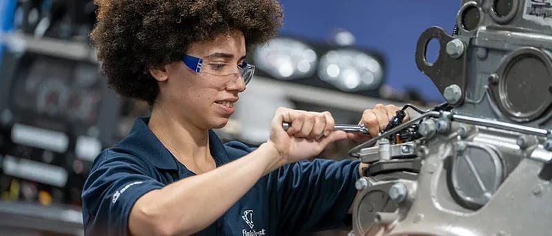 How to Become a Diesel Mechanic (Expert Tips)