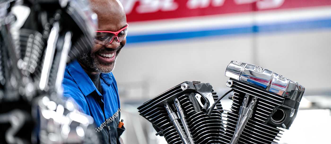 7 TRAITS OF A SUCCESSFUL MOTORCYCLE TECHNICIAN