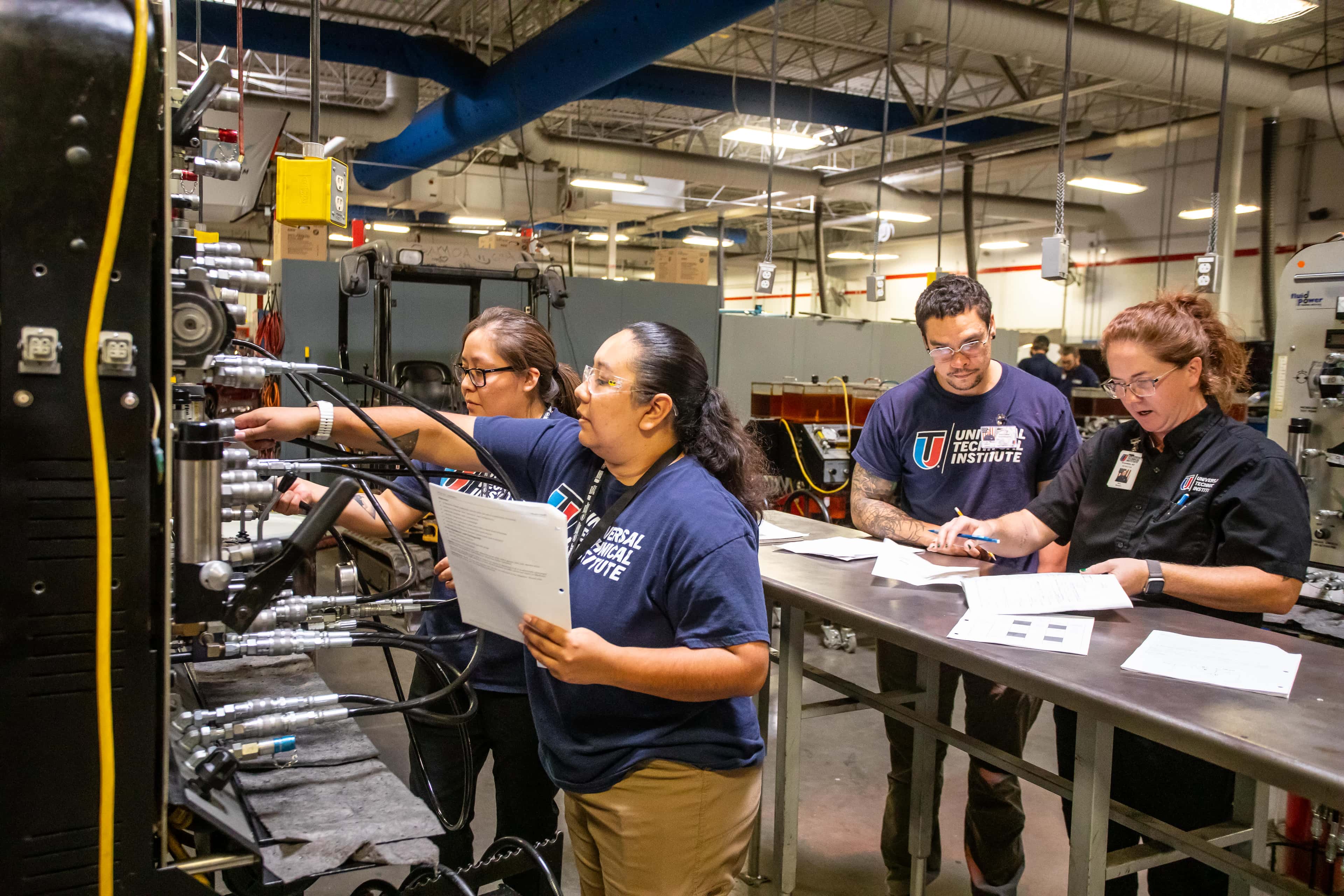 Diesel Mechanic School Near Los Angeles, California