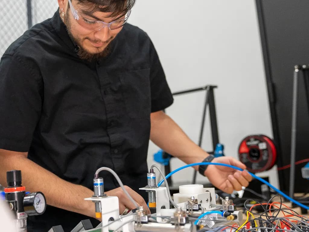 ROBOTICS & AUTOMATION Item