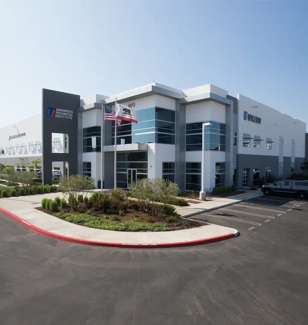 TRADE & VOCATIONAL SCHOOL IN LONG BEACH, CA