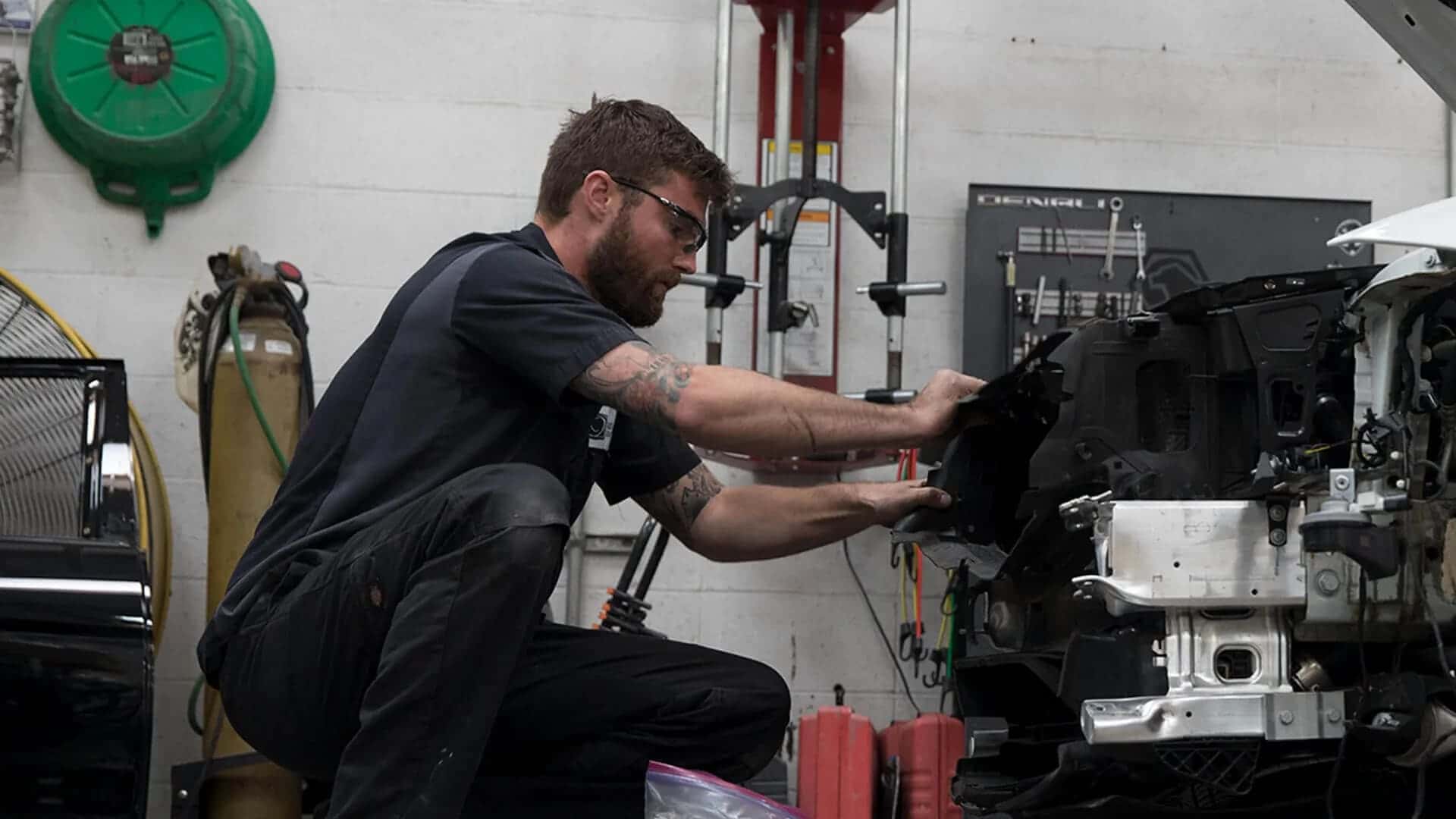 TECHNICIAN AND SKILLED TRADES