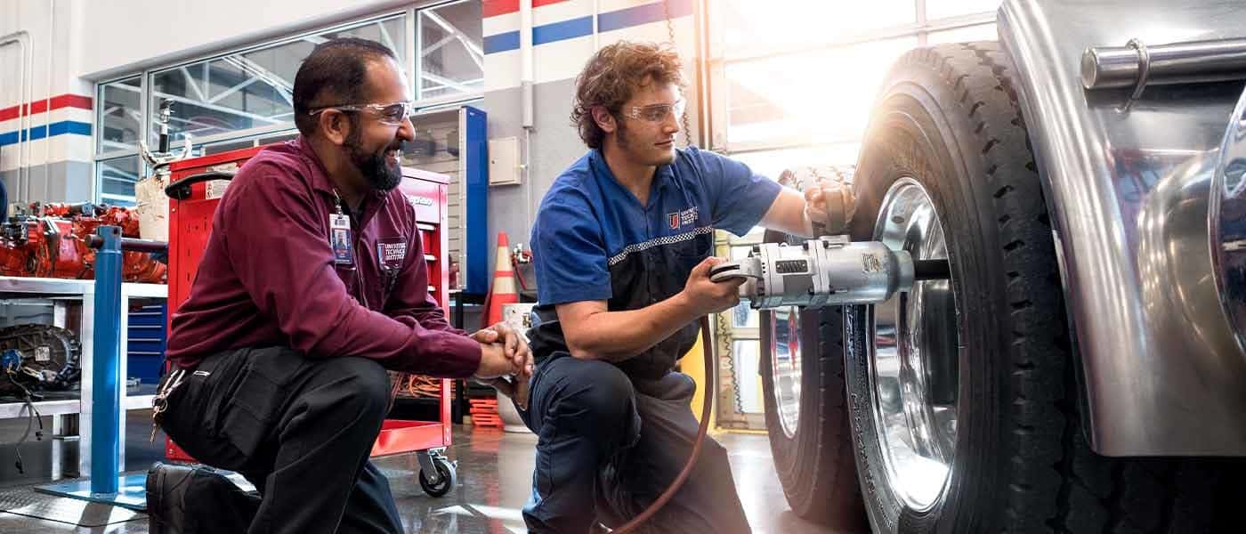 Diesel Mechanic School Near Newark, New Jersey