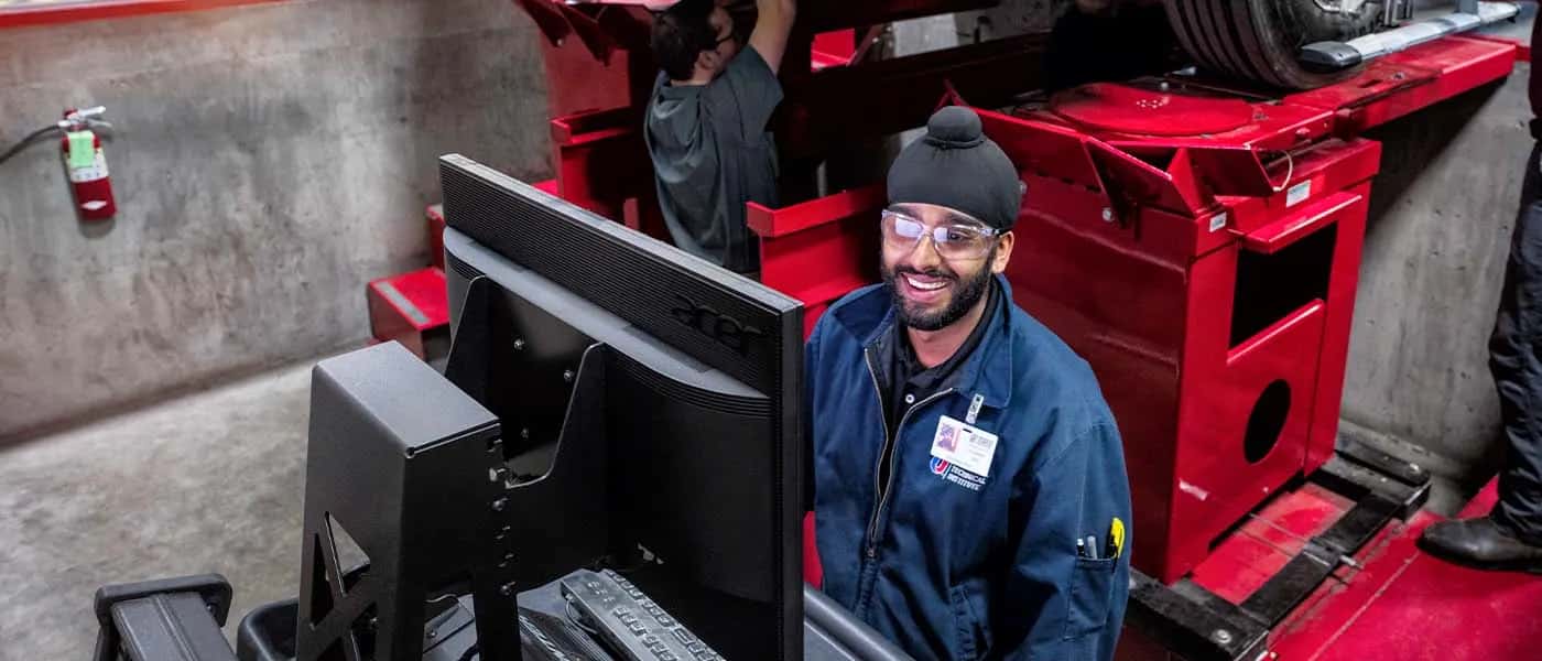 DISCOVER DIESEL MECHANIC TRAINING NEAR PASSAIC, NEW JERSEY