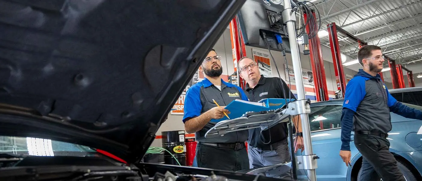 EXPLORE TRADE SCHOOL OPTIONS NEAR LANCASTER, PENNSYLVANIA, AT UTI