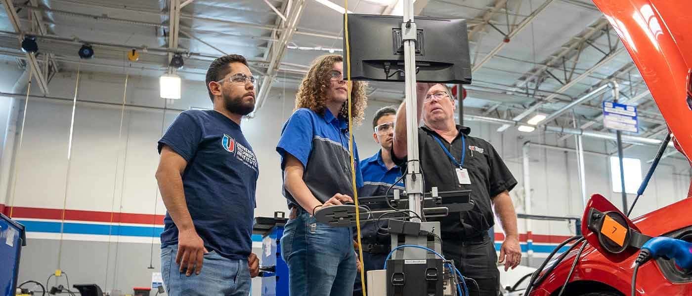 TRADE SCHOOL NEAR VACAVILLE, CA