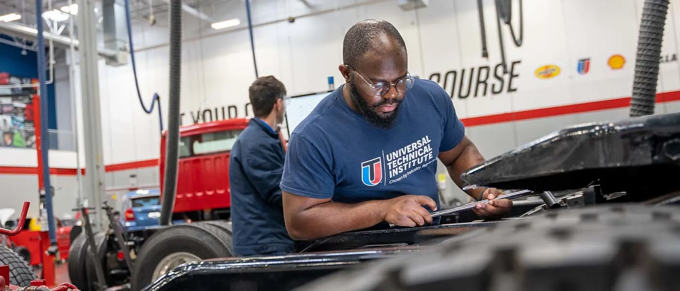 Discover Diesel Mechanic Training Near San Bernardino, California