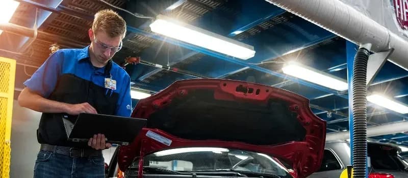 AUTOMOTIVE MECHANIC SALARY, DUTIES AND EARNING POTENTIAL