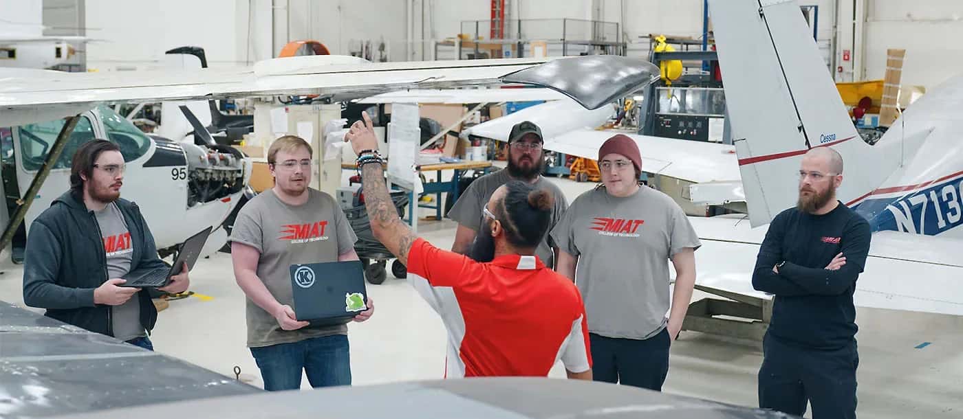 AVIATION MAINTENANCE TECHNOLOGY (AMT) SCHOOL (MIAT)