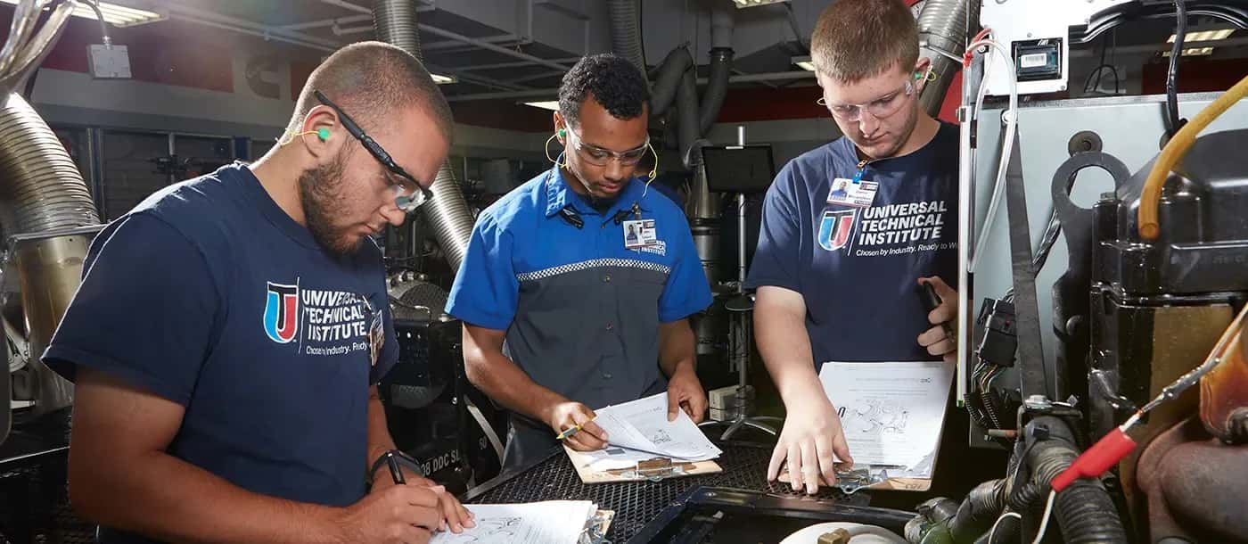START DIESEL MECHANIC TRAINING JOURNEY NEAR DENTON, TEXAS