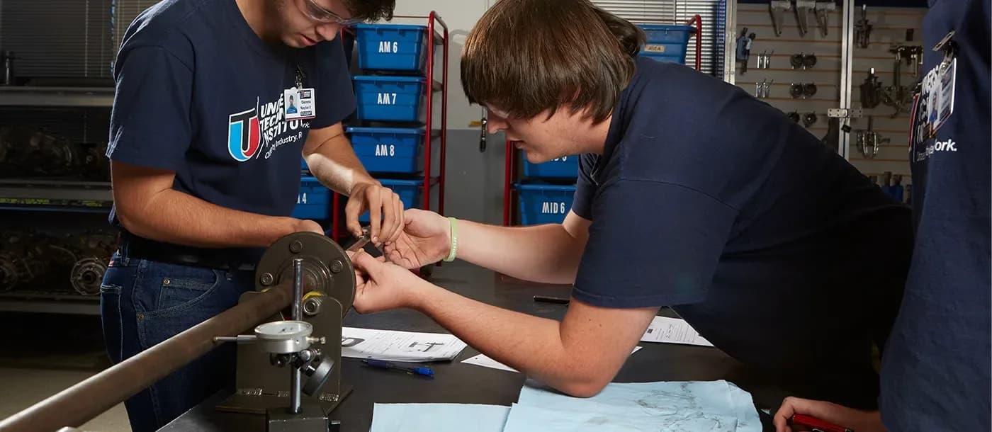 TRAIN FOR A CAREER AT UTI’S TRADE SCHOOL NEAR ARLINGTON, TEXAS