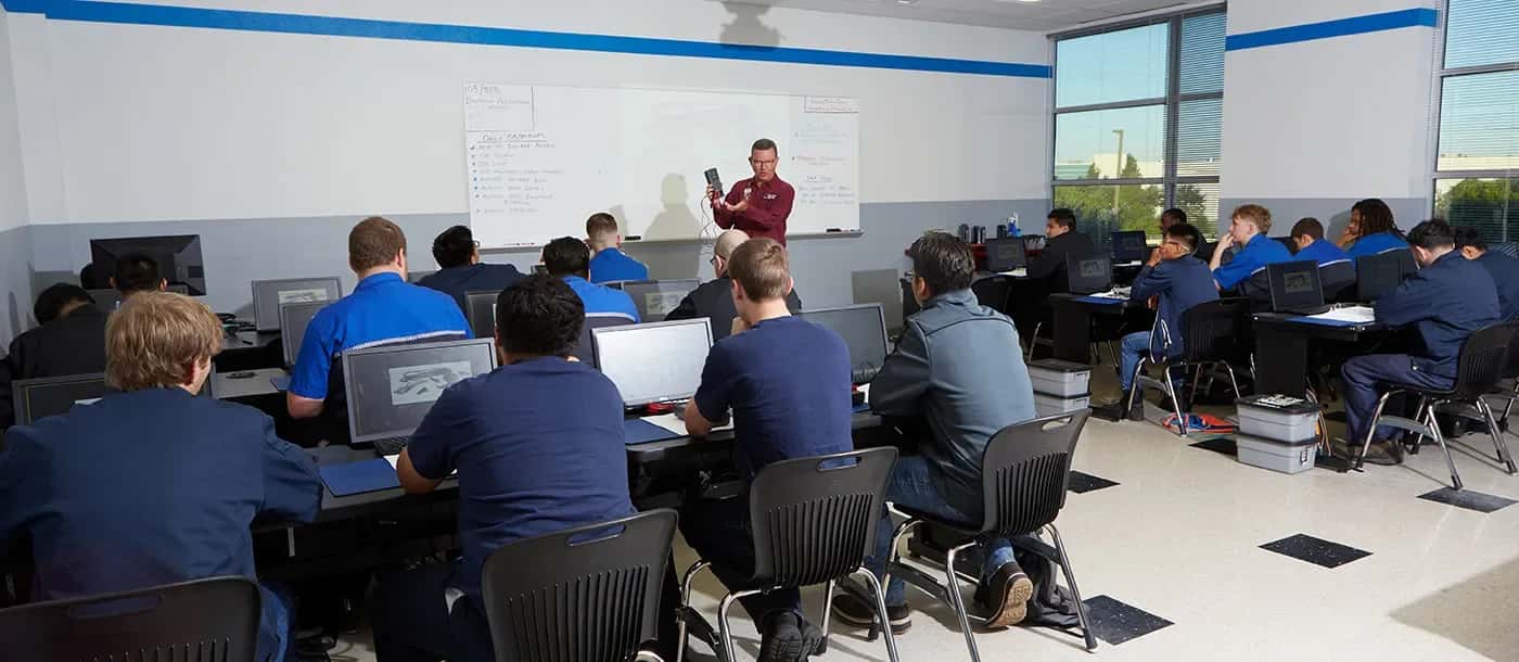 TRADE SCHOOL NEAR GARLAND, TX