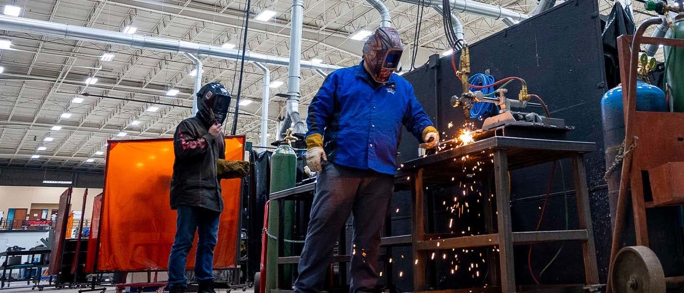 START YOUR JOURNEY TO WELDING TRAINING NEAR DETROIT, MICHIGAN
