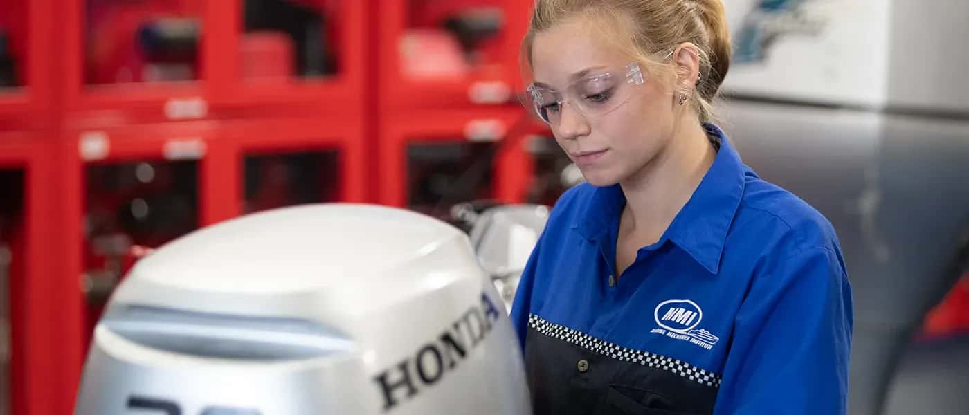 MARINE MECHANIC SCHOOL