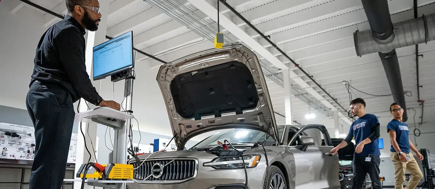 Auto Mechanic Training Near Davie, FL