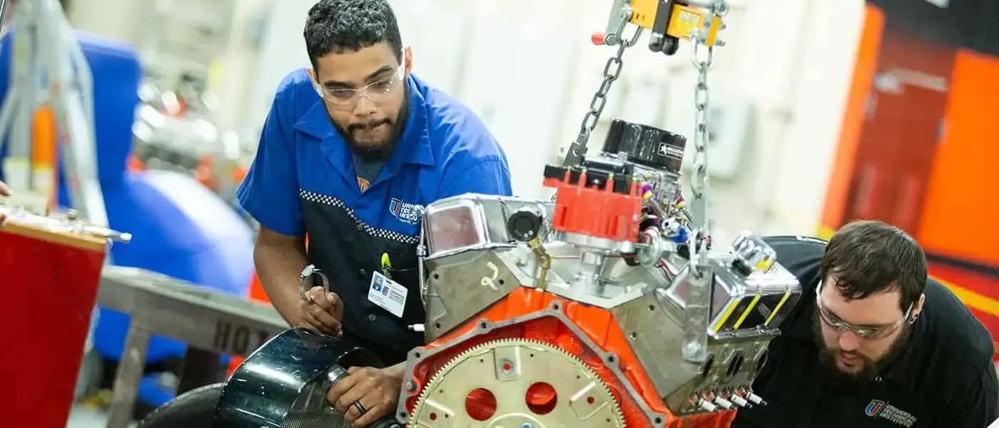 Auto Mechanic Training in Orlando, Florida