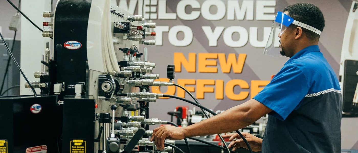 DISCOVER DIESEL MECHANIC TRAINING NEAR LEAGUE CITY, TEXAS