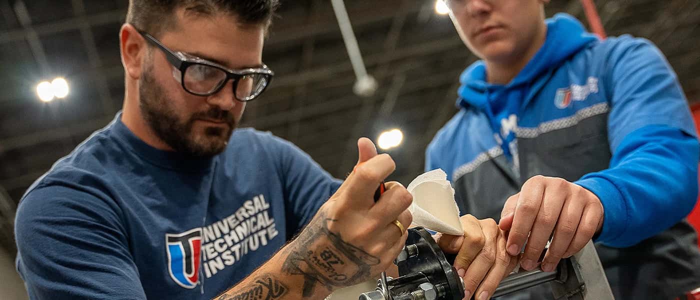 Diesel Mechanic Training Near Conroe, Texas