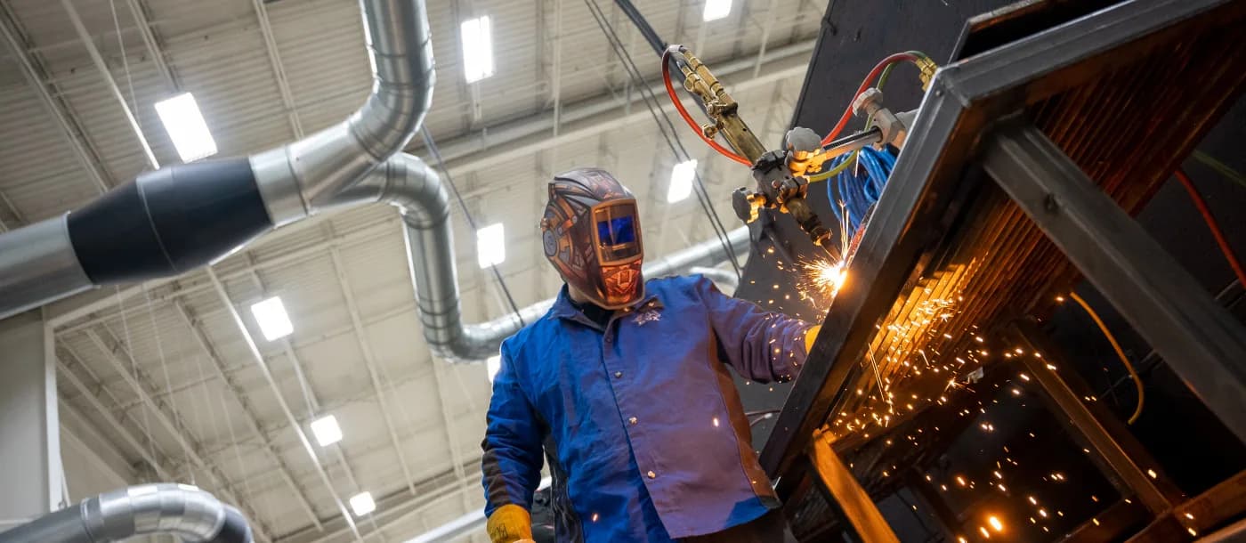 PREPARE FOR A WELDING CAREER NEAR PEARLAND, TEXAS