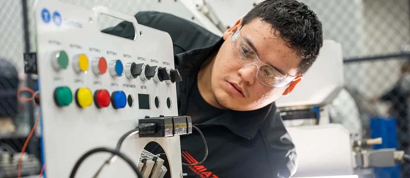 ELECTRICAL, ROBOTICS & AUTOMATION SCHOOL IN HOUSTON, TEXAS