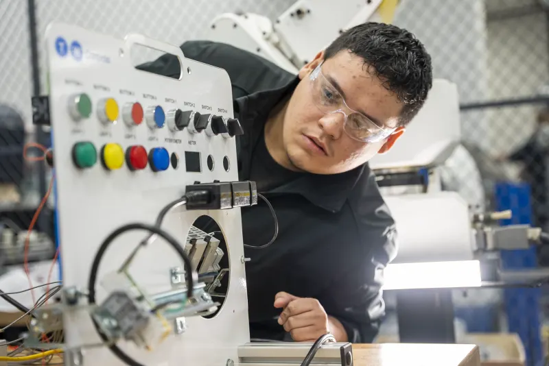 FY22-MIAT-Houston-ROBOTICS-DSC07872