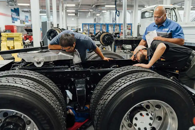 How Do Air Brakes Work? Air Brakes Explained Simply