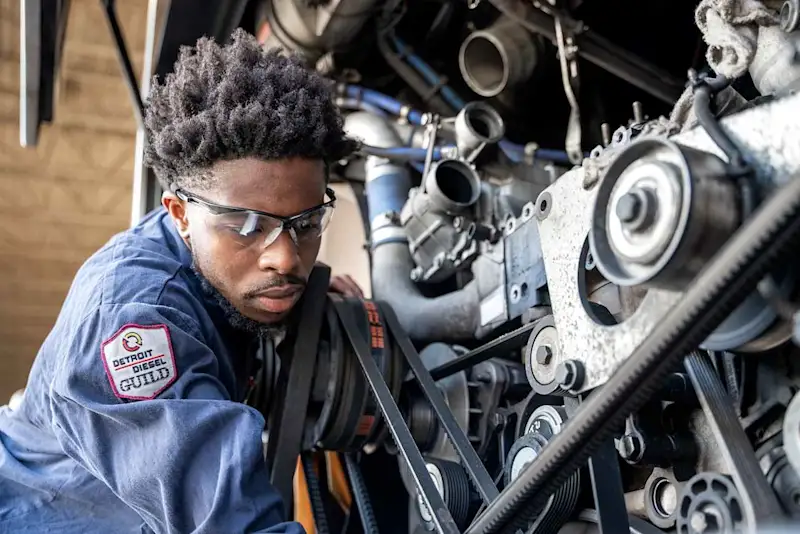 What Skills Can I Learn at Diesel Mechanic School?