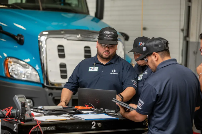 FY23-UTI-Avondale-DIESEL-DTNA-FINISH-FIRST-21