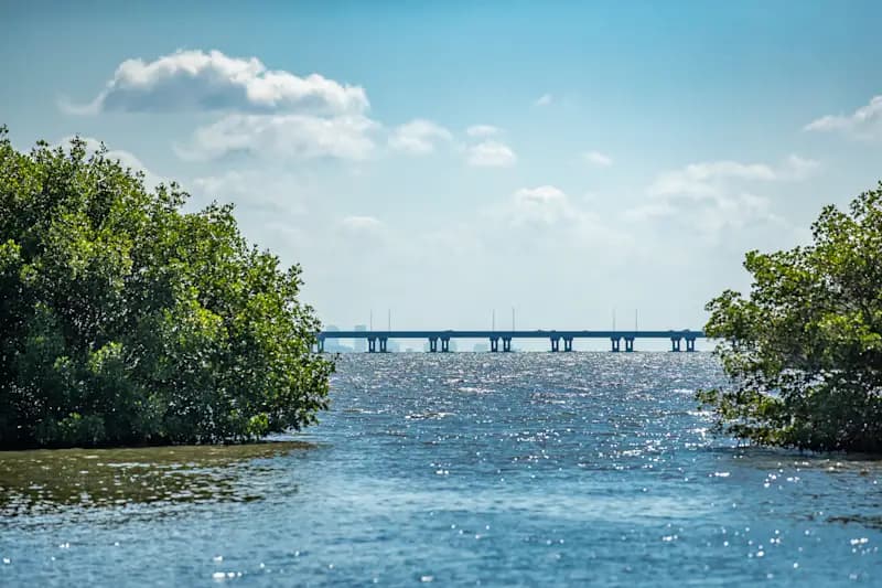 FY19-MMI-Orlando-MARINE-Employer-MARINE-MAX_Clearwater-122