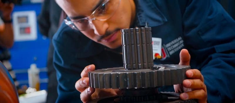 Trade School Requirements: Ultimate Application Guide