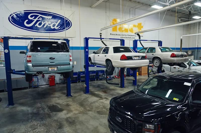 FY24-UTI-Rancho-AUTO-Ford-FACT-53613