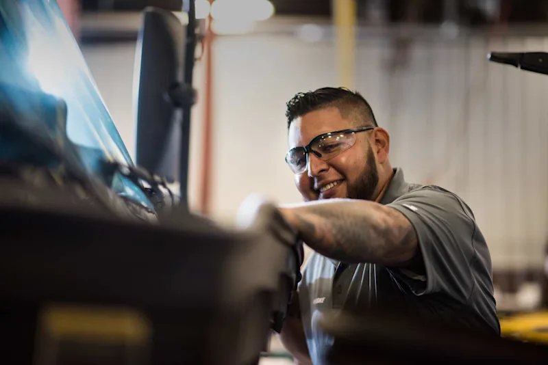 FY18-UTI-DIESEL-MALE-VETERAN-51