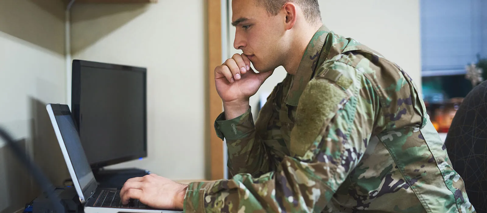 TIPS FOR FINDING JOBS AS A VETERAN