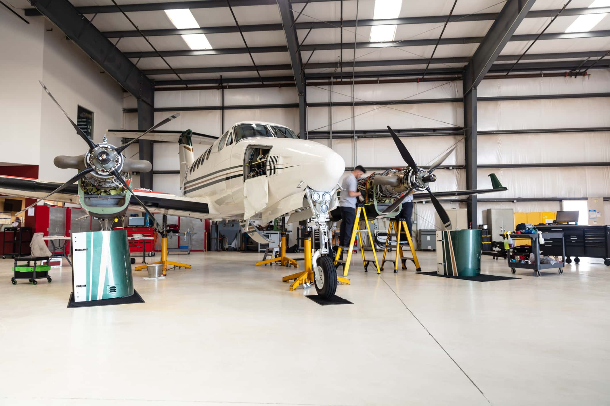 A&P School vs. On‑the‑Job Training